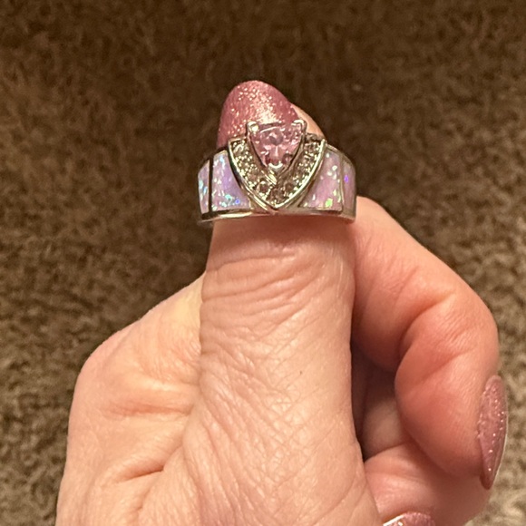 Elegant Pink and Silver Women's Ring - Picture 4 of 5